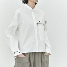 Load image into Gallery viewer, Women's Line Embroidered Collared Shirt
