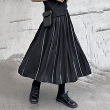 Load image into Gallery viewer, Summer Topstitch Loose Swing Skirt
