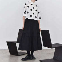 Load image into Gallery viewer, Women's Polka Dot Pleated Retro Collared Short Shirt
