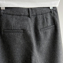 Load image into Gallery viewer, Cropped Loose Wide-leg Trousers
