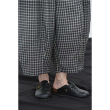 Load image into Gallery viewer, Women’s Plaid Anti-wrinkle Curved Trousers
