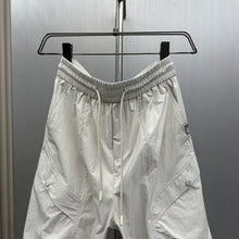 Load image into Gallery viewer, Lightweight Quick-dry Cargo Pants Multi Pocket Loose Fit Joggers
