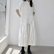 Load image into Gallery viewer, Women's Striped Loose Casual T-shirt
