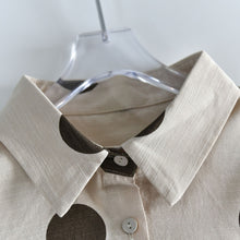 Load image into Gallery viewer, Women's Polka Dot Pleated Retro Collared Short Shirt

