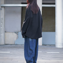 Load image into Gallery viewer, Black Slim Japanese Loose Shirt
