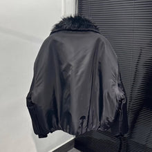 Load image into Gallery viewer, American Warm Large Fur Collar Coat
