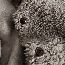 Load image into Gallery viewer, Sleeveless Faux Lamb Wool Vest
