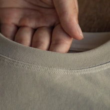 Load image into Gallery viewer, American Retro Raglan Long Sleeve T-Shirt
