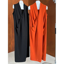 Load image into Gallery viewer, V-neck Sleeveless Twist-waist Dress
