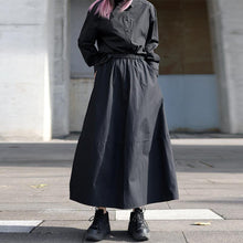 Load image into Gallery viewer, Black Bud A-line Skirt

