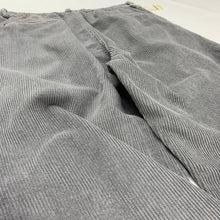 Load image into Gallery viewer, Heavyweight Washed Corduroy Pleated Loose Wide-leg Straight Trousers
