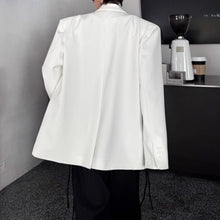 Load image into Gallery viewer, Metal Brooch-embellished Shoulder-padded Casual Blazer
