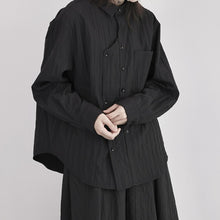 Load image into Gallery viewer, Loose Irregular Button Textured Shirt
