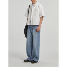 Load image into Gallery viewer, Boxy-fit Cotton Utility Short-sleeve Shirt
