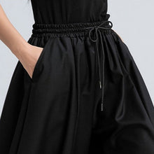 Load image into Gallery viewer, Women's Commuter-Style Loose-Fit Skirt-Pants
