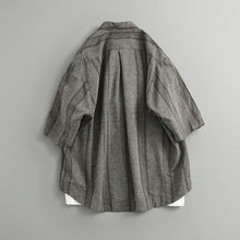 Load image into Gallery viewer, Japanese Striped Loose Kimono Shirt Half Sleeve Cardigan
