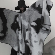 Load image into Gallery viewer, Simple Autumn Winter Reversible Shawl
