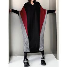 Load image into Gallery viewer, Women's Contrast Panel Loose Batwing Sleeve V Neck Knitted Dress

