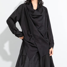 Load image into Gallery viewer, Irregular Loose Versatile Shirt
