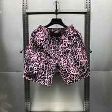 Load image into Gallery viewer, Leopard Print Quick-drying Loose-fitting Five-point Pants
