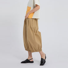 Load image into Gallery viewer, Women's Loose Lantern Wide-Leg Pants
