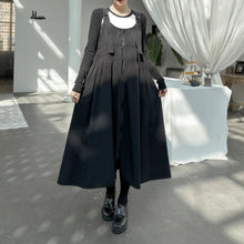 Load image into Gallery viewer, Spaghetti Strap Ruched Zippered Loose Long Dress
