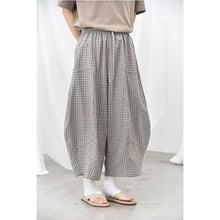 Load image into Gallery viewer, Women’s Plaid Anti-wrinkle Curved Trousers
