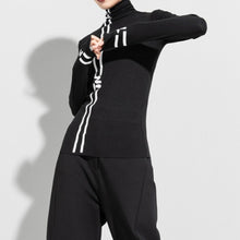 Load image into Gallery viewer, High-neck Printed Long-sleeved Slim-fit Shirt
