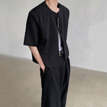 Load image into Gallery viewer, Padded Shoulder Loose Short Suit Jacket
