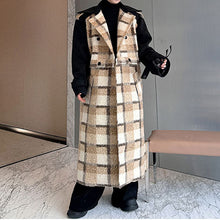 Load image into Gallery viewer, Winter Retro Plaid Patchwork Woolen Coat

