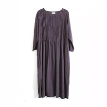 Load image into Gallery viewer, Retro Loose Pleated Robe Dress
