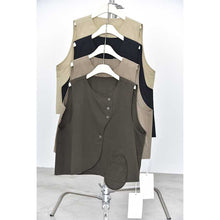 Load image into Gallery viewer, Japanese Retro Patchwork Pocket Vest
