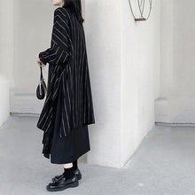 Load image into Gallery viewer, Loose Striped Slit Shirt
