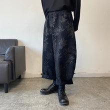 Load image into Gallery viewer, Retro Embroidered Thickened Loose Wide Leg Pants
