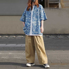 Load image into Gallery viewer, Vintage Floral Print Short Sleeve Denim Shirt
