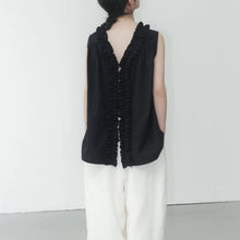 Load image into Gallery viewer, Petal Collar Sleeveless Reversible Shirt
