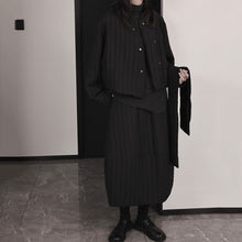 Load image into Gallery viewer, Textured Loose-fitting Casual Striped Cotton Coat
