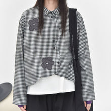 Load image into Gallery viewer, Women's Floral Patchwork Curved Hem Long-sleeved Shirt
