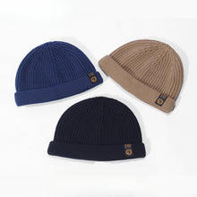 Load image into Gallery viewer, Round Vintage Knitted Hat
