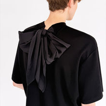 Load image into Gallery viewer, Scarf Ribbon Silhouette Short Sleeves T-shirt
