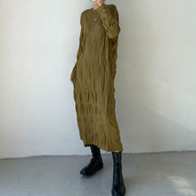 Load image into Gallery viewer, Round Neck A-line Loose Long Skirt
