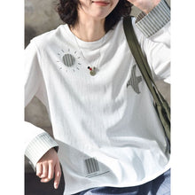 Load image into Gallery viewer, Women's Japanese Loose Graphic Striped Patchwork Crewneck T-shirt

