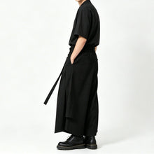 Load image into Gallery viewer, Japanese Drapey Tencel Short-Sleeve Shirt
