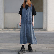 Load image into Gallery viewer, Retro Sleeveless Denim V-Neck Dress
