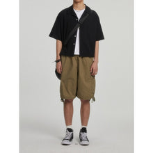 Load image into Gallery viewer, Boxy-fit Cotton Utility Short-sleeve Shirt
