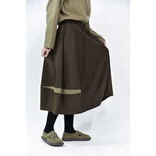 Load image into Gallery viewer, Women's Cracked Color Block Flower Tulip Skirt
