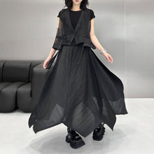 Load image into Gallery viewer, V-neck Gauze Vest Asymmetric Pleated Loose Curved Skirt
