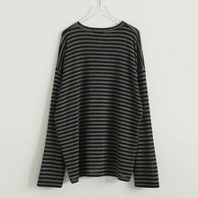 Load image into Gallery viewer, Loose-fitting Casual Striped Long-sleeved Shirt
