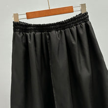 Load image into Gallery viewer, Loose Wide-leg Cropped Strappy Hakama Pants
