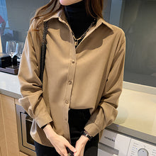 Load image into Gallery viewer, Spring and Autumn Thickened Solid Color Loose Shirt
